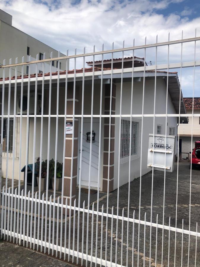 Hospedagem Confortavel E Pratica Para Viajantes E Ferias - Proxima A Br-101 Sao Jose  Exterior photo