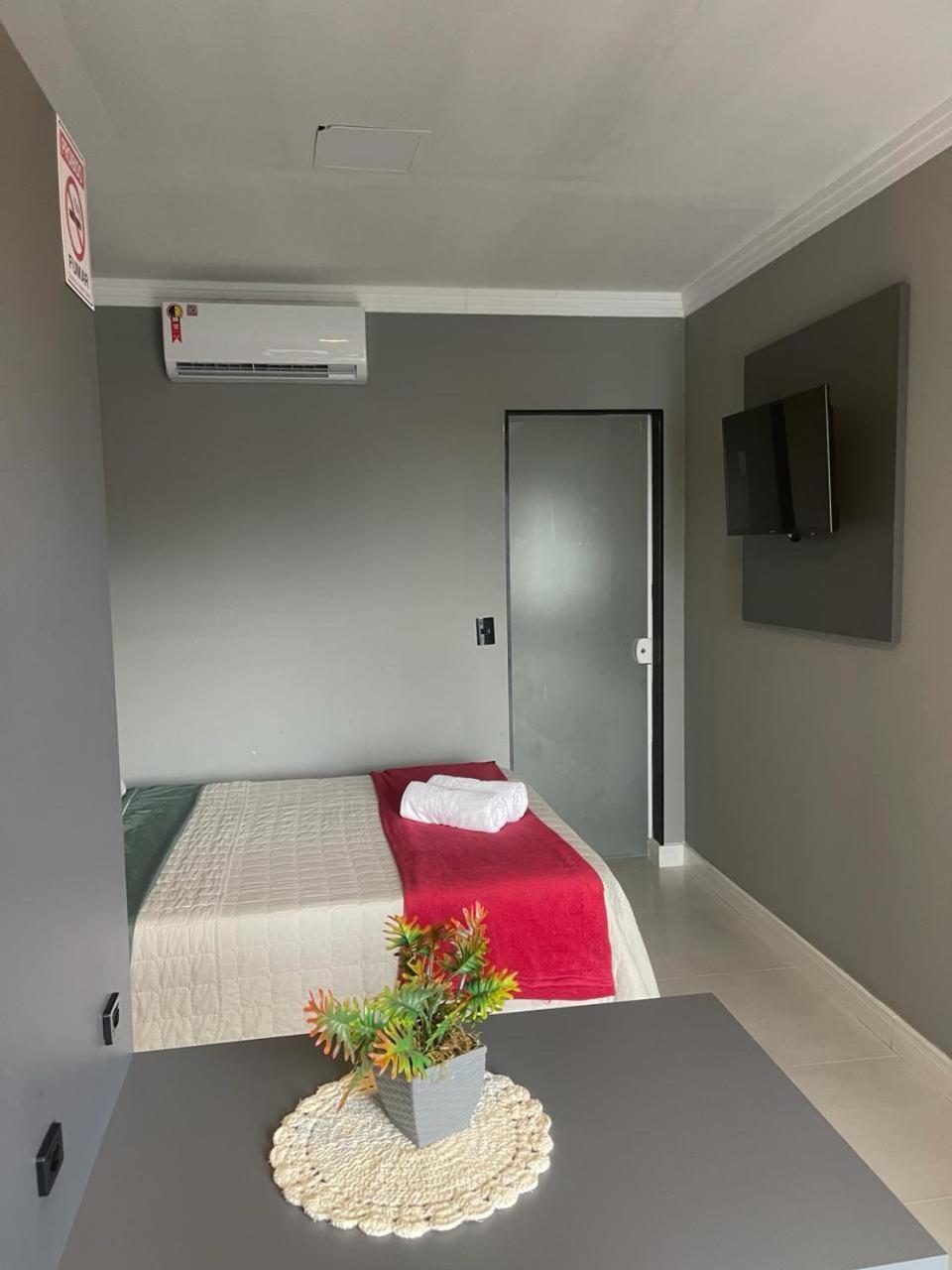 Hospedagem Confortavel E Pratica Para Viajantes E Ferias - Proxima A Br-101 Sao Jose  Exterior photo