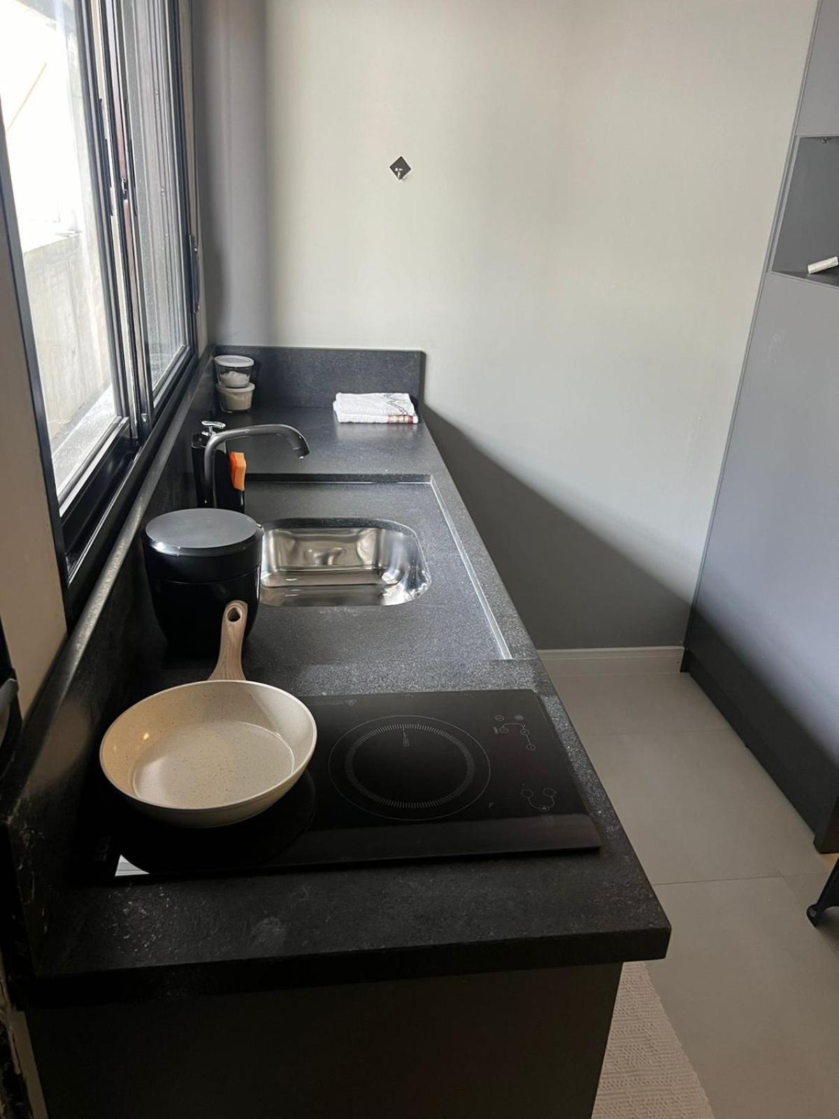 Hospedagem Confortavel E Pratica Para Viajantes E Ferias - Proxima A Br-101 Sao Jose  Exterior photo