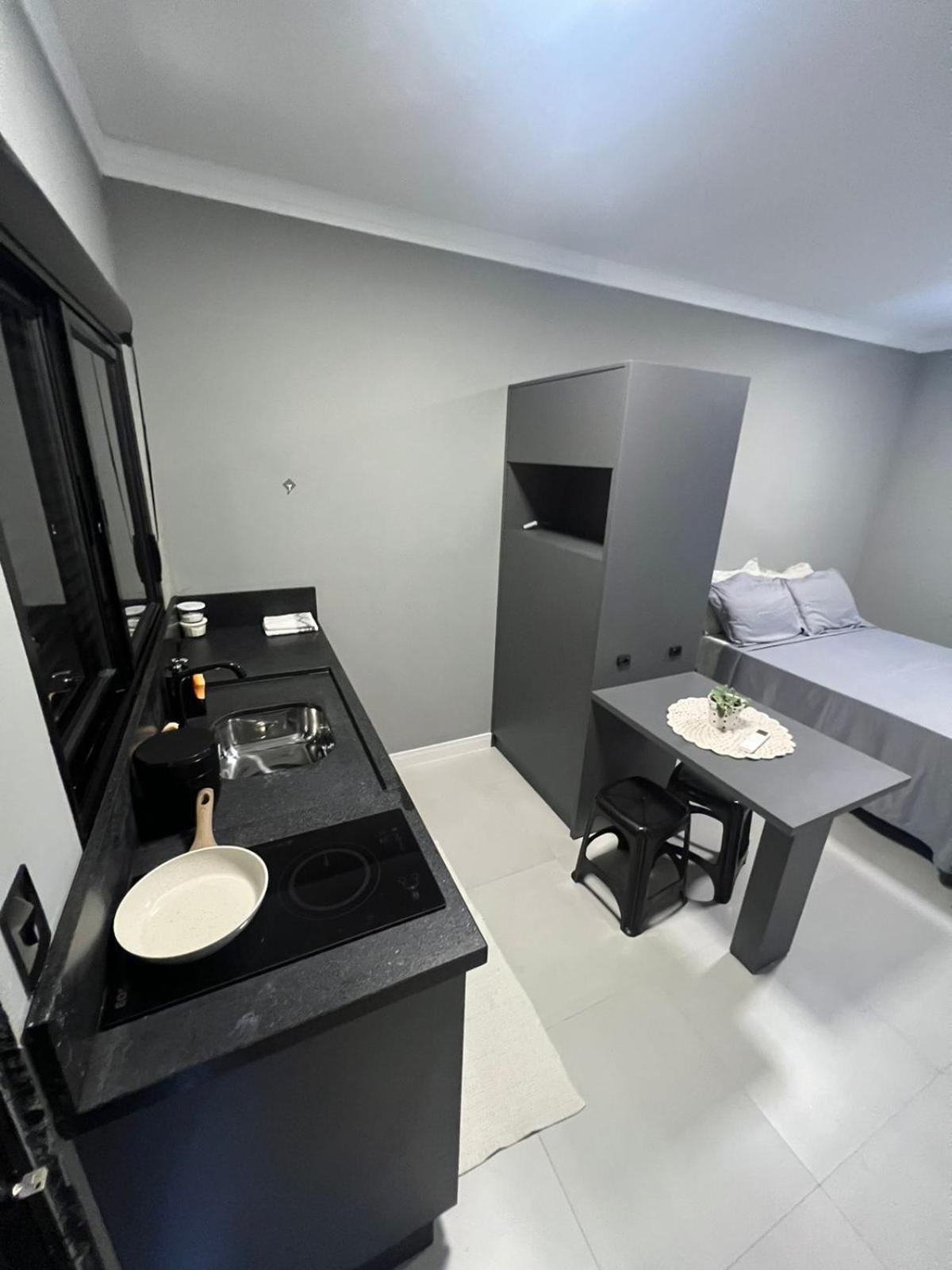 Hospedagem Confortavel E Pratica Para Viajantes E Ferias - Proxima A Br-101 Sao Jose  Exterior photo